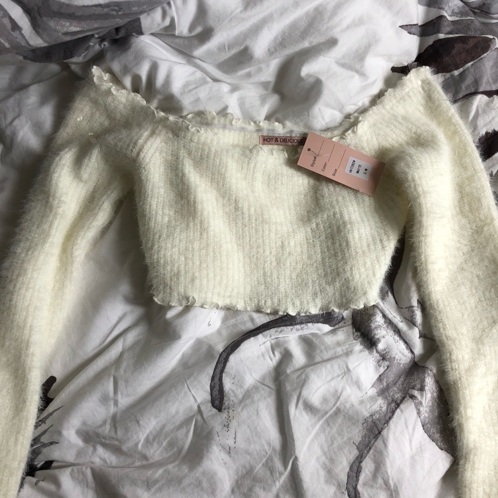 Off The Shoulder Crop Top